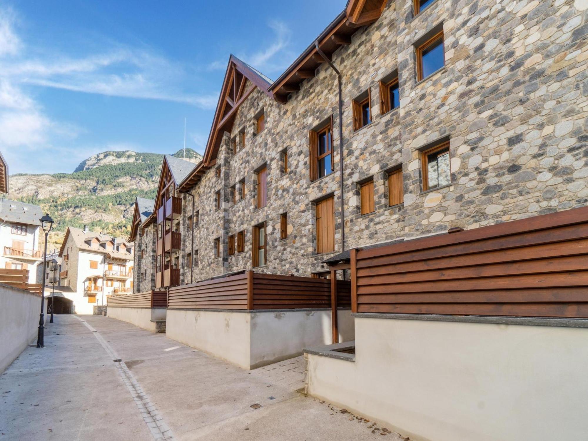 Natusliving Benasque E Appartement Buitenkant foto