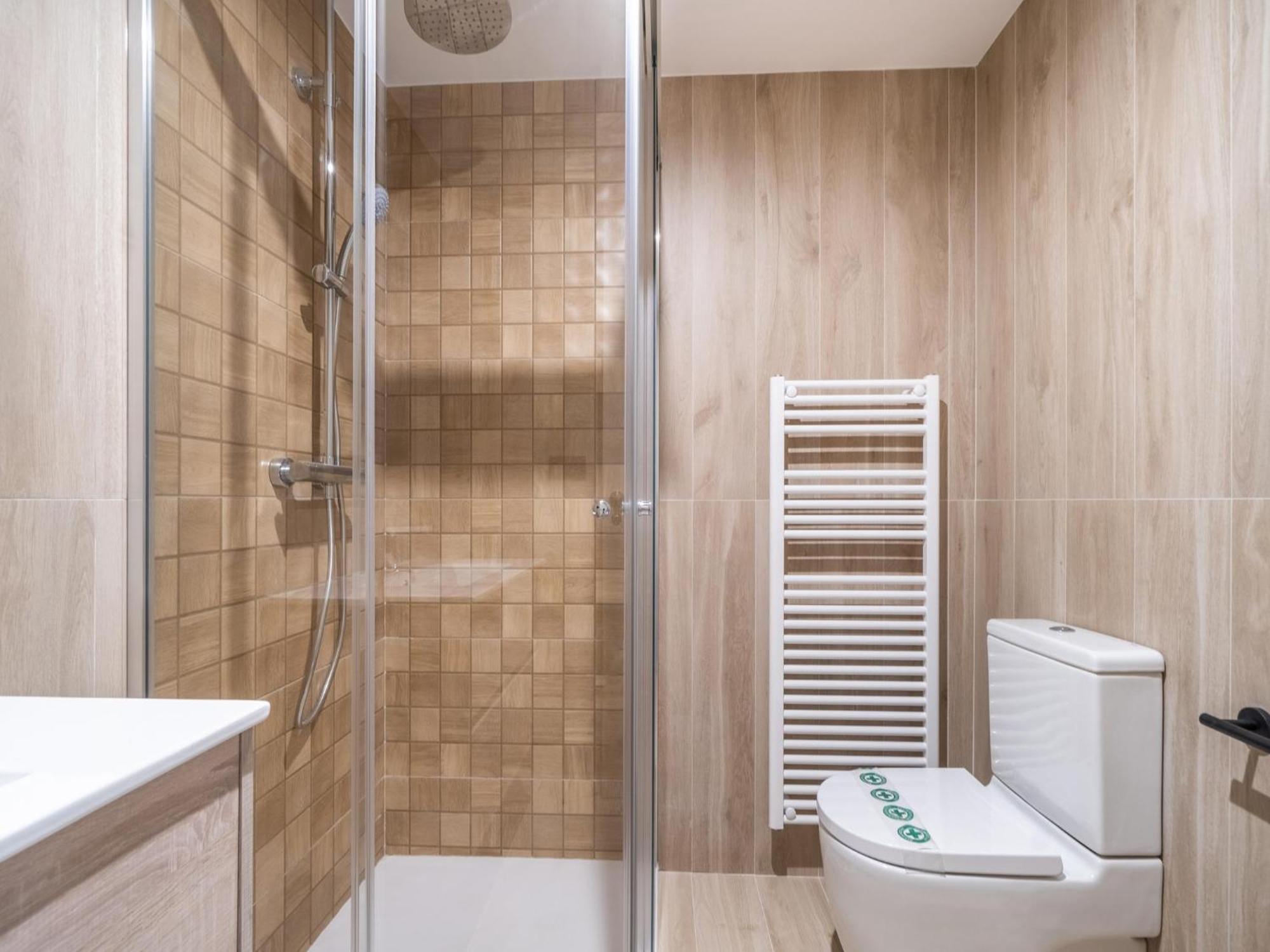 Natusliving Benasque E Appartement Buitenkant foto